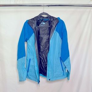 THE NORTH FACE Women’s Venture Waterproof Hooded Rain Jacket